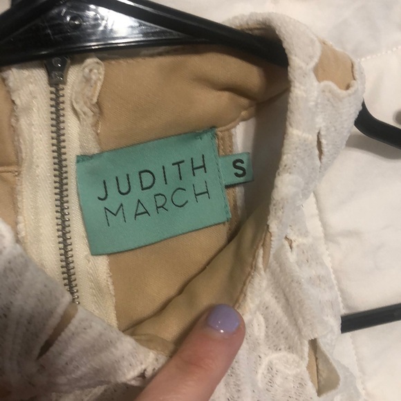 Judith March Ivory Floral Crochet Romper - Picture 5 of 6